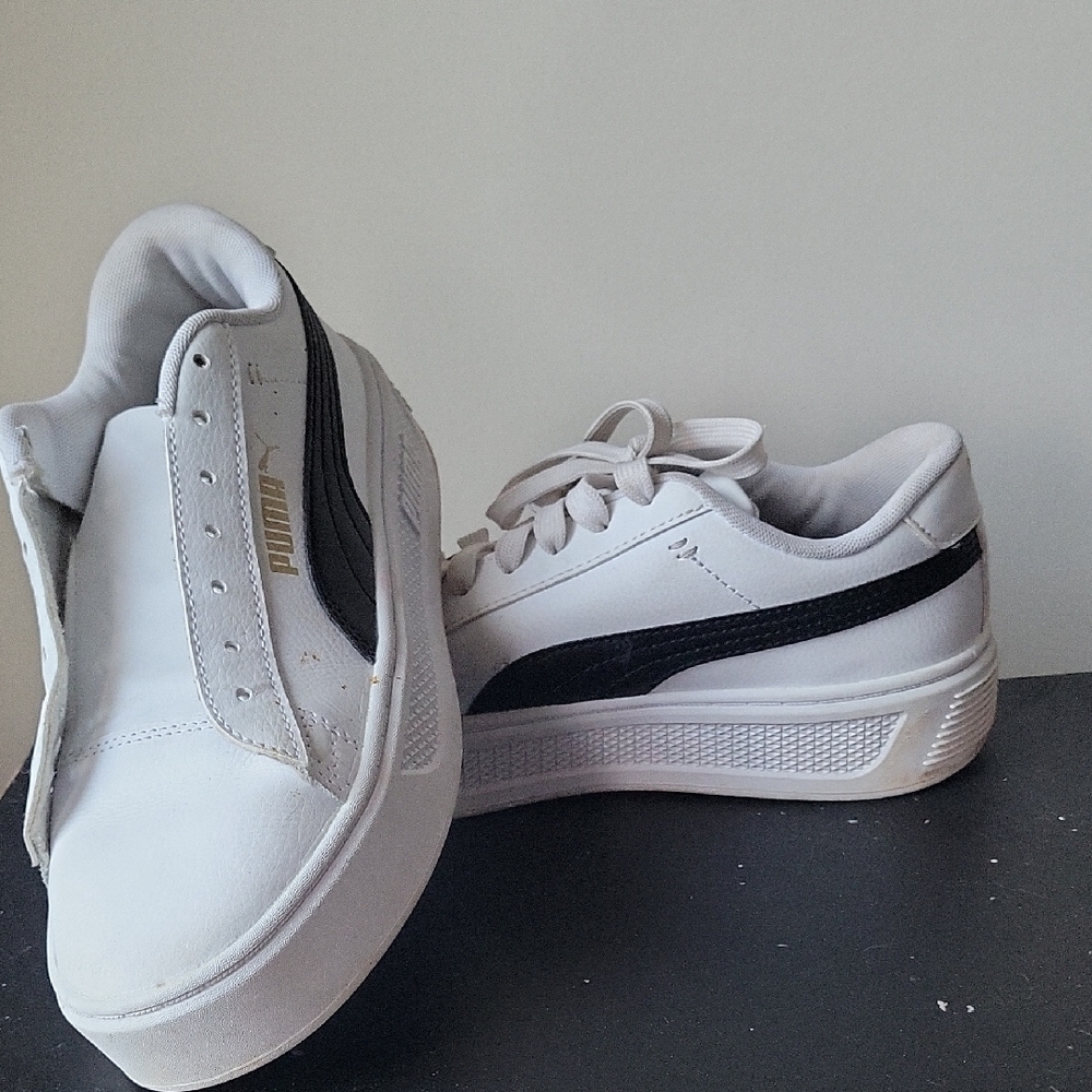 Womens Puma Classic White Sneakers with Black Stripe